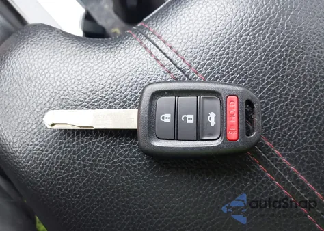 2017 Honda Accord Sport Se z USA, uszkodzony, nr VIN 1HGCR2F10HA065792